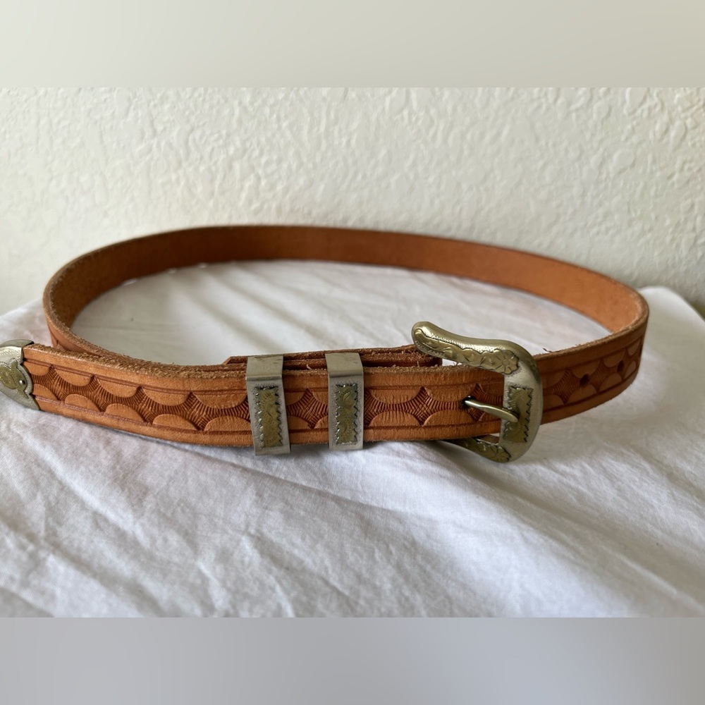 Natural Tooled leather belt with Mexican silver plated buckle, tip & carriers